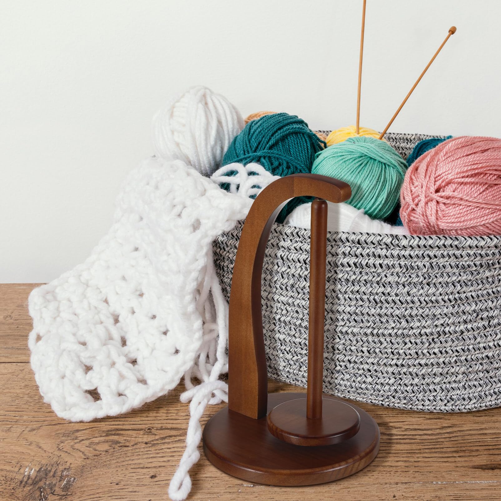 Wooden Yarn Spinner: Yarn Holder Spinner, Crochet Yarn Holder, Yarn Spinner for CroCheting, Yarn Ball Holder for Knitting and Crocheting, Magnetic Yarn Ball Holder, Crochet for Knitting Lovers