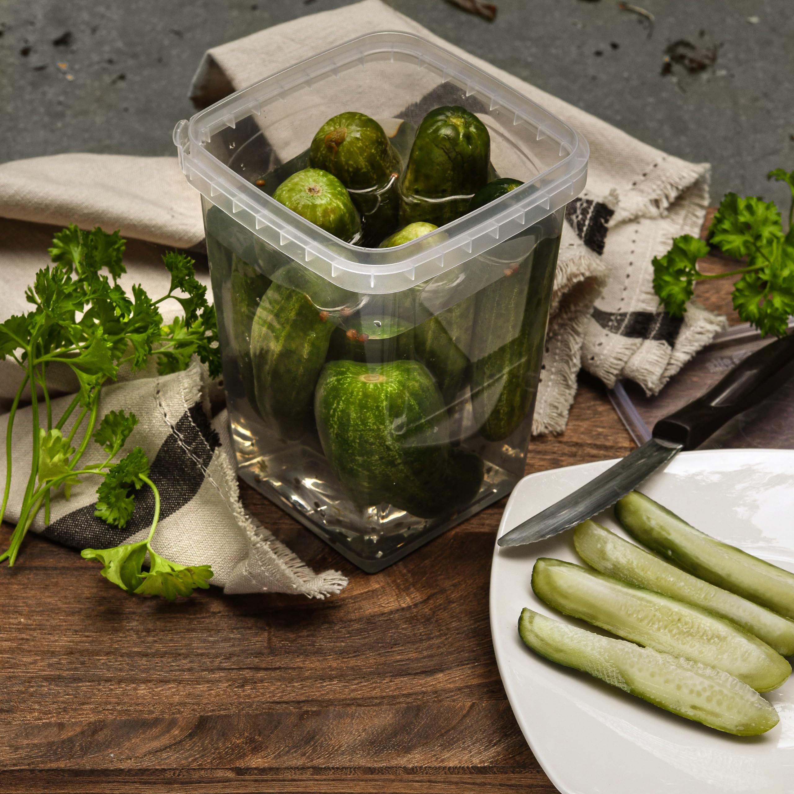 32-oz. Square Clear Deli Containers with Lids | Stackable, Tamper-Proof BPA-Free Food Storage Containers | Recyclable Space Saver Airtight Container for Kitchen Storage, Meal Prep, Take Out | 20 Pack