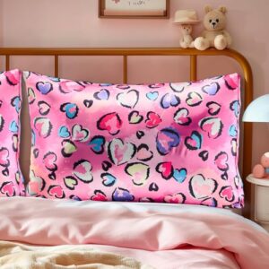 Lolalet Silk Pillowcase for Kids, Satin Pillow Cover with Envelope Closure, Standard Size 20x26 -Leopard Hearts, 1 PC