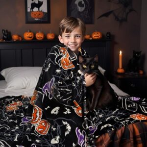 KIVEE Halloween Blanket Pumpkin Glow in The Dark Blanket Cat Halloween Decorations Cute