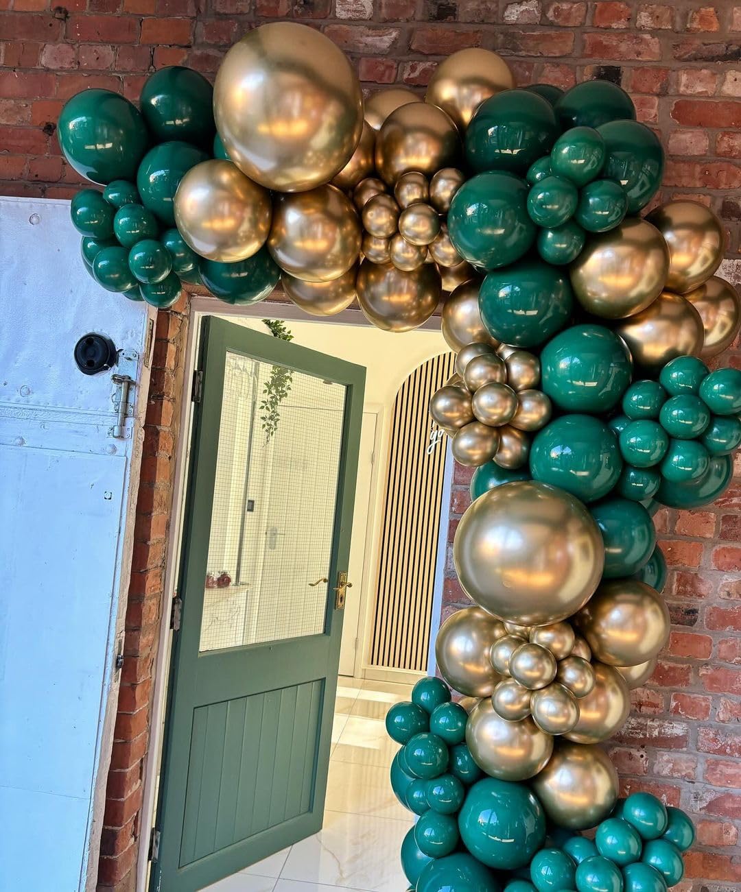 Green and Gold Balloon,57Pcs Green Gold Balloons Party Decorations 12in Dark green,metallic gold Latex Party Balloons for Birthday Decorations, Baby shower,Graduation,Jungle Party Decora