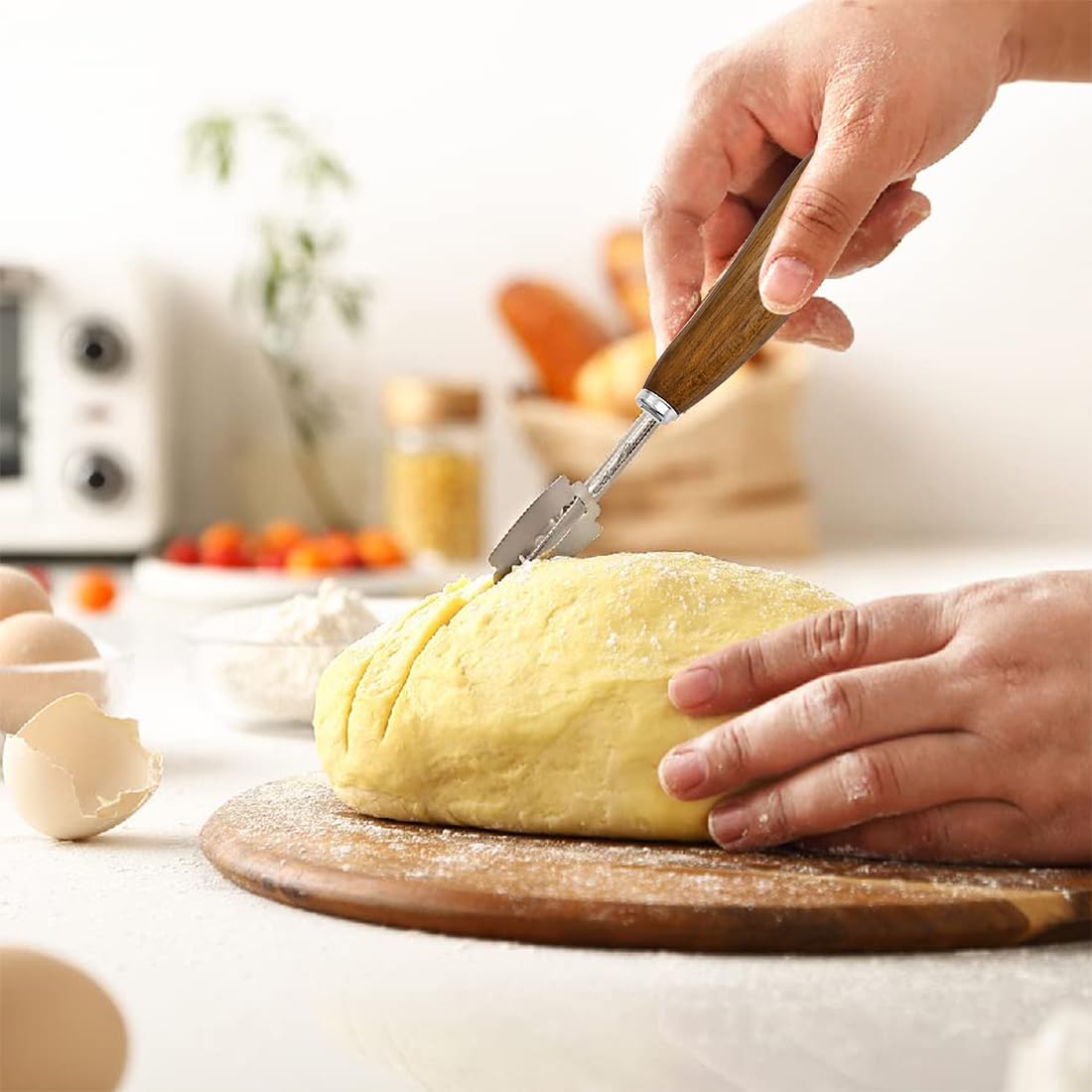 YSYONM Bread Lame for Dough Scoring Knife Stainless Steel Sourdough Scoring Tool with 5 Blades and a Dark Brown Leather Cover