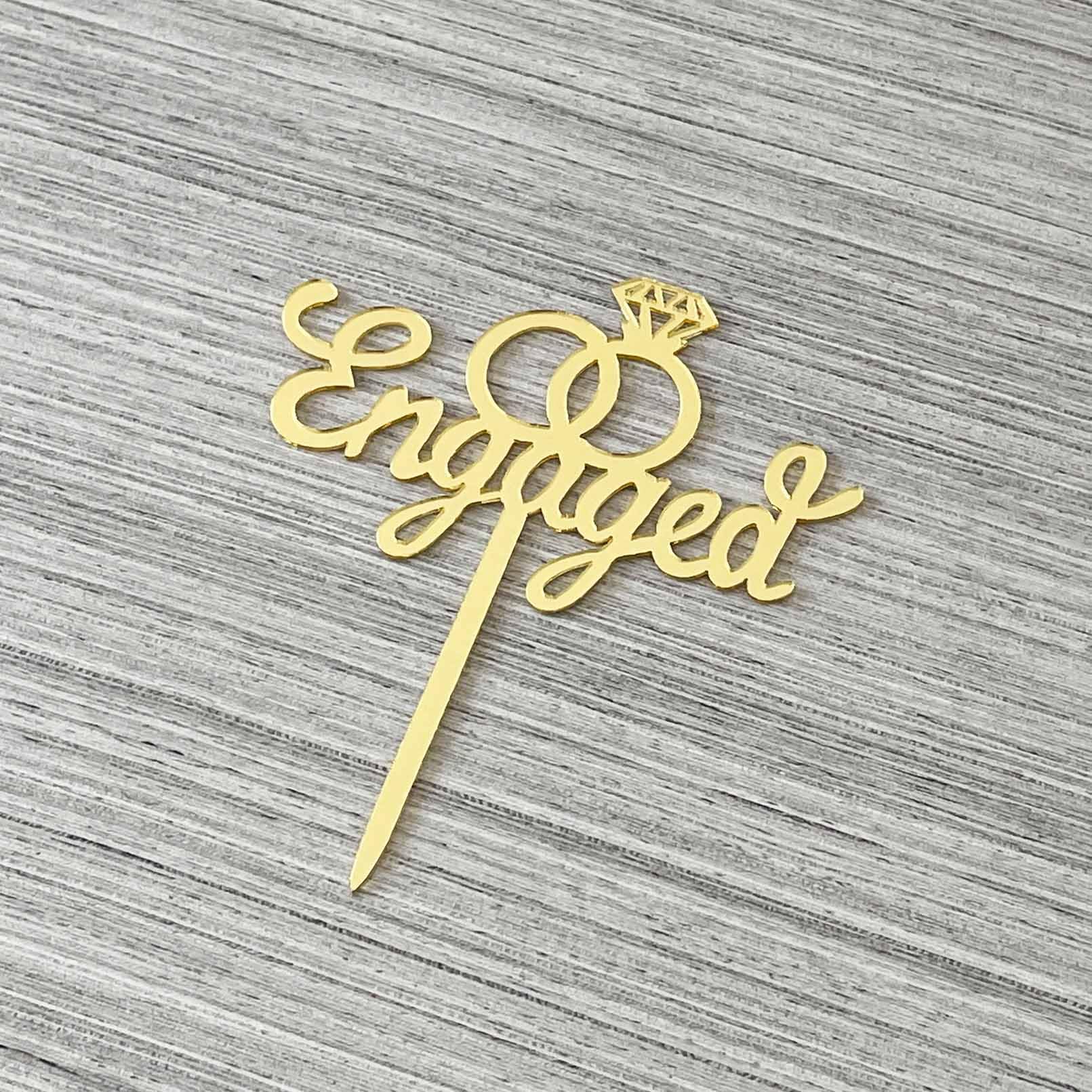 JIEEIN Engaged Cake Topper, Just Engaged Cake Pick Engagement Party Decorations, Bridal Engagement Wedding Cupcake Decoration Party Supplies, Mirror Gold