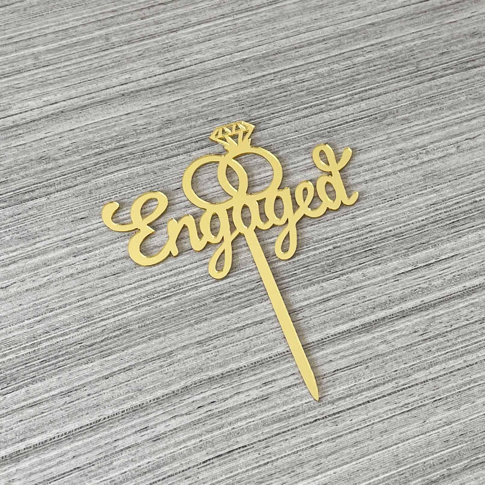 JIEEIN Engaged Cake Topper, Just Engaged Cake Pick Engagement Party Decorations, Bridal Engagement Wedding Cupcake Decoration Party Supplies, Mirror Gold