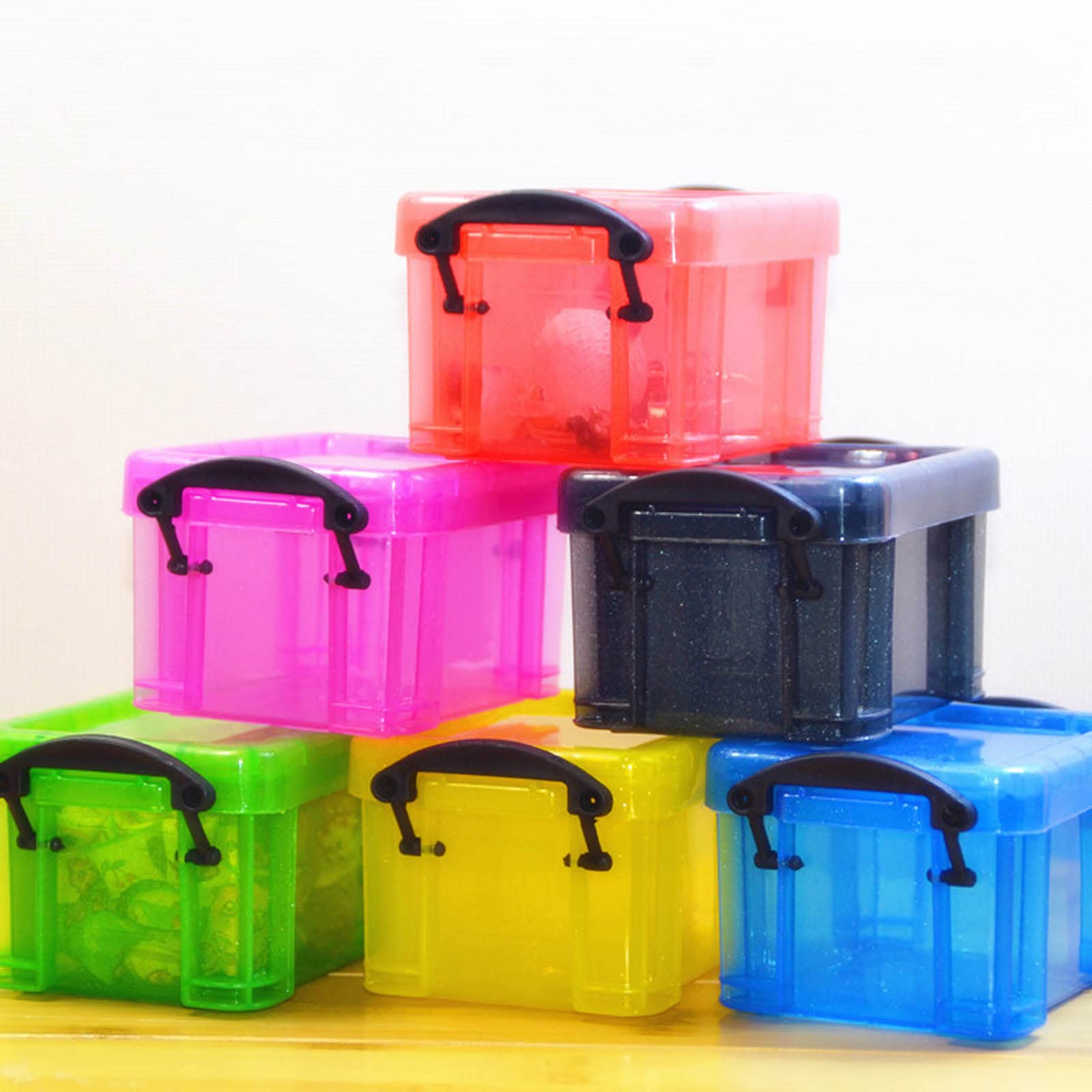 XUYUH Storage Box Small Plastic Box with Locking Lid Organizer Container for Jewelry Beads Small Crafts Items Accessories Home Office