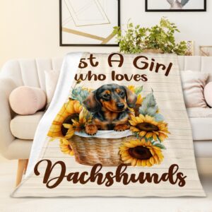 Kids Blanket Gifts - 60 x 50 Inches Cute Dachshund Throw Blanket for Kids, Adults - Beige Soft Fuzzy Warm Blanket for Bed, Travel