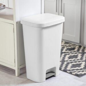 BHCHA 11.9 Gal. StepOn Wastebasket Plastic, White