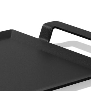 Made In Cookware - Carbon Steel Half Griddle - (Like Cast Iron, but Better) - Professional Cookware - Crafted in Sweden - Induction Compatible