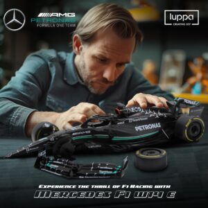 Formula 1 AMG W14 Model Kit - 1:18 Scale Racing F1 AMG W14 E Performance Model Inspired by Lewis Hamilton & George Russell Building kit, Collectible diecast, 140 Pieces