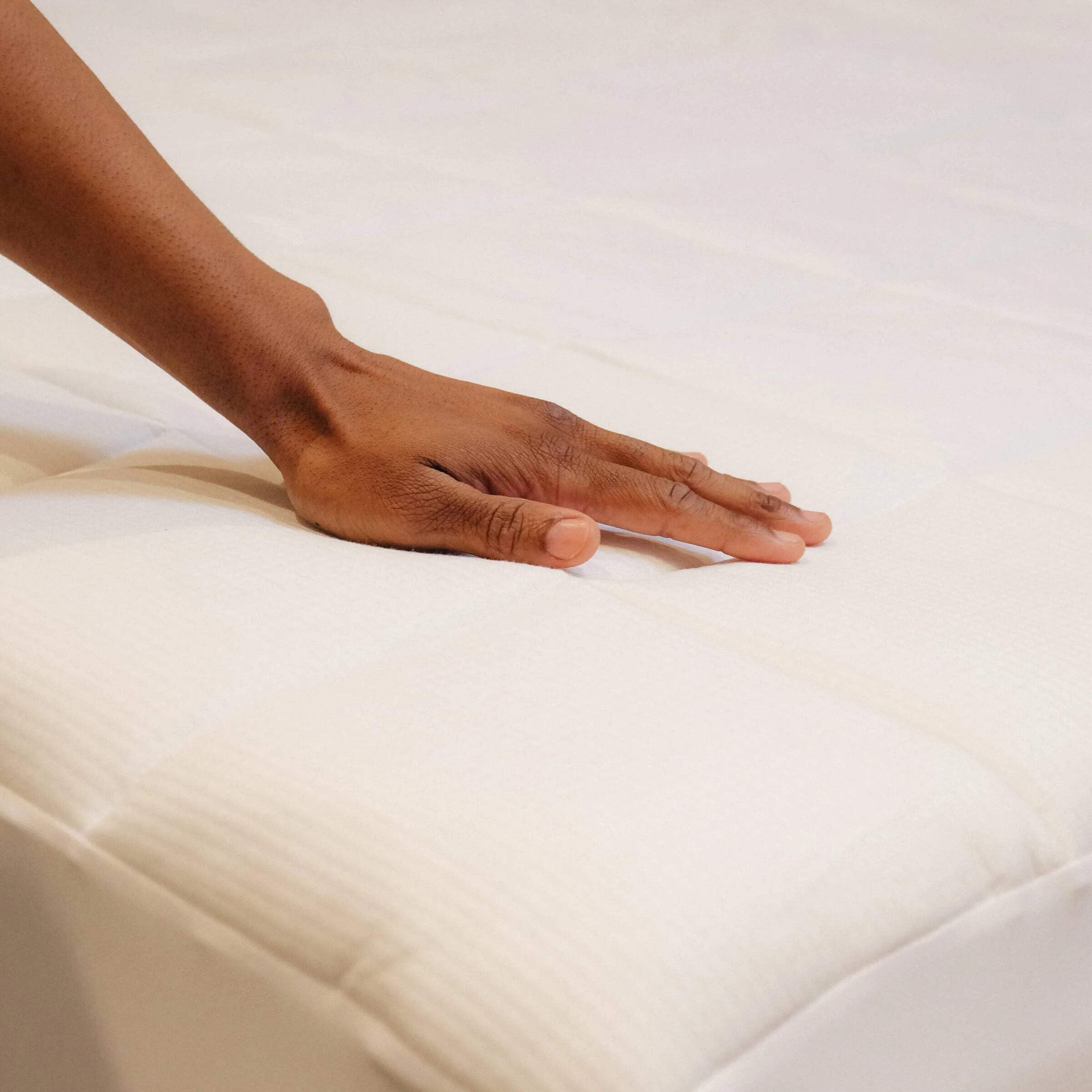 SLUMBER CLOUD Performance Mattress Pad White King