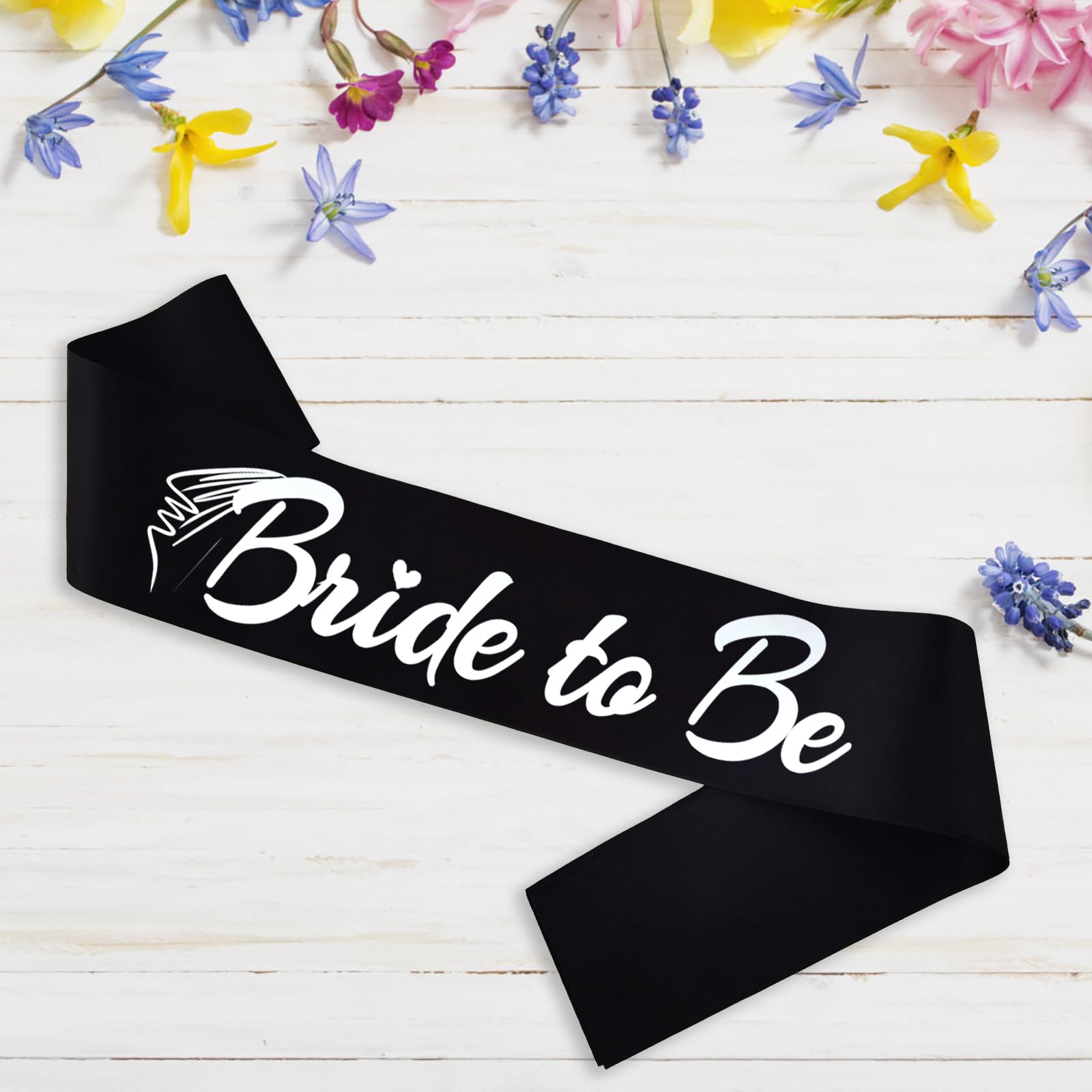 HUBEISIYU Bride to Be Sash, Funny Bachelor Sashes for Future Bride Engagement Gift Idea Wedding Party Decorations Bachelorette Party Supplies, Black + Silver(Bride to Be)