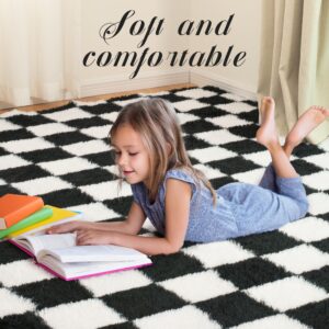 Super Soft Rug for Bedroom, 5x7 Ft Black and White Area Rug Classic Checkered Shaggy Rug Anti-Skid High Pile Soft Fluffy Rug Fuzzy Carpet for Living Room Bedroom Kids Room Nursery, Dorm Home Decor