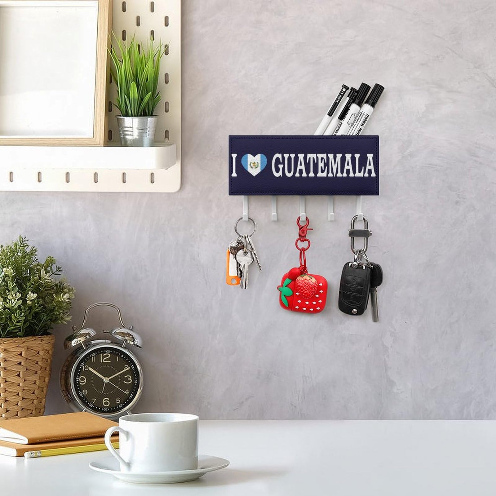 I Love Guatemala Key Holder Guatemala Flag Wall Mount Key Hooks Holder Self Adhesive Key Hanger Organizer Classic Letter Holder Home Decor for Entryway Front Door Hallway