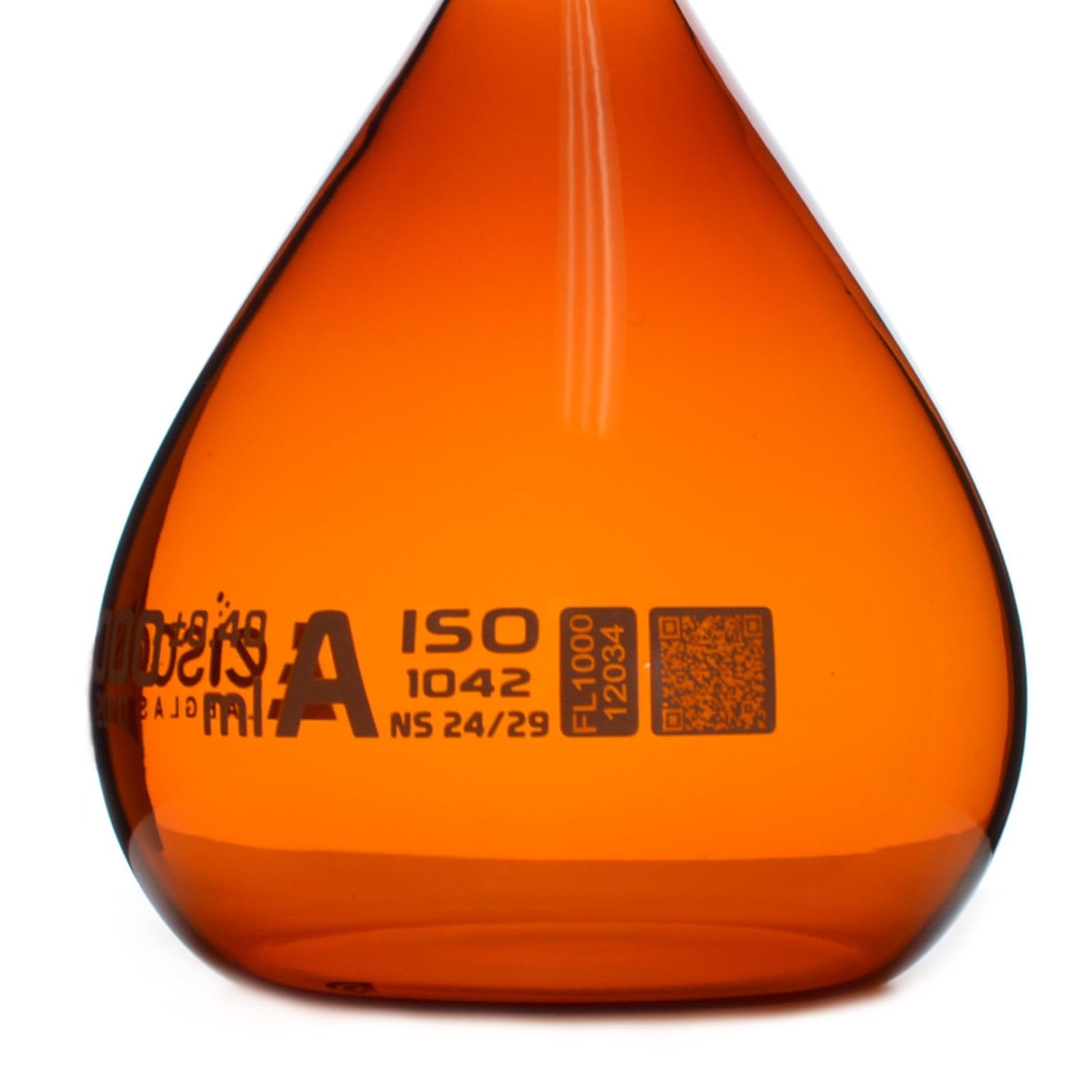 Eisco Amber Volumetric Flask, 1000mL - Class A - Borosilicate Glass, Polyethylene Stopper, 19/26 Socket - QR Code Marking for Calibration Certificate