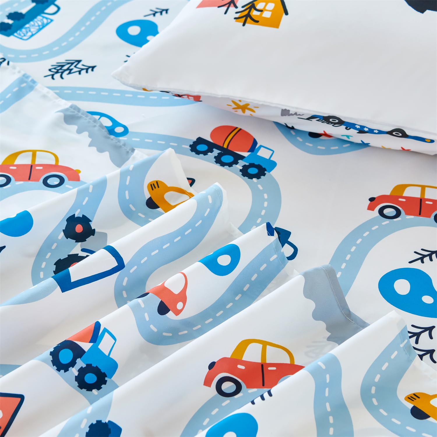 RYNGHIPY Kids Twin Bed Sheets: Cars Print Sheets Set for Boys - Breathable Wrinkle Free Microfiber Flat Sheet Fitted Sheet and Pillowcase (White,Twin)