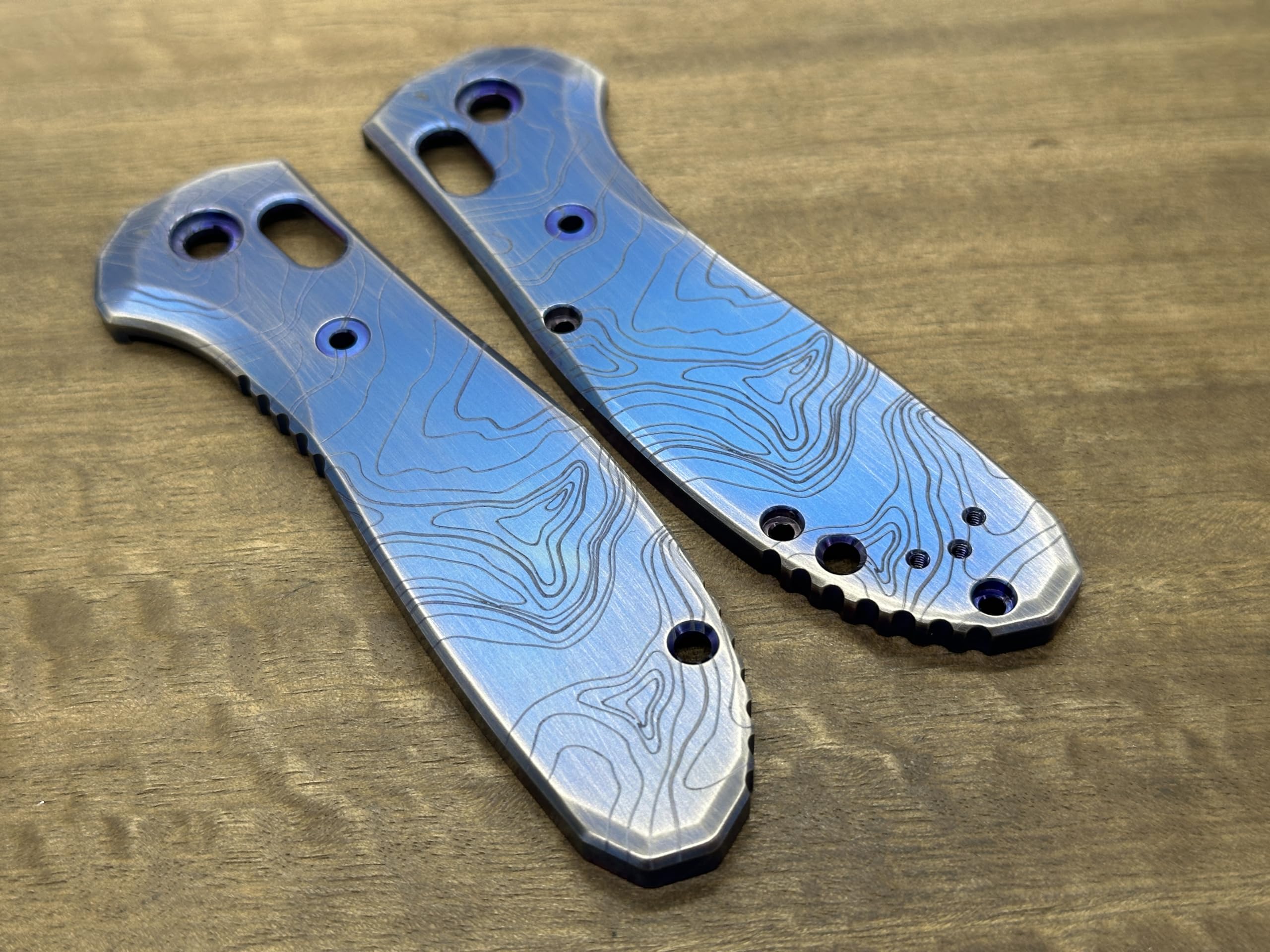 Black TOPO Titanium Scales for Benchmade GRIPTILIAN 551 & 550