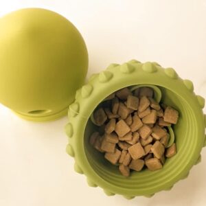 PiPiCat Dog Treat Dispenser Toy Dog Puzzle Toys Interactive Treat Enrichment Dog Toy Stimulating Toys Acorn Shaped with Leakage Holes