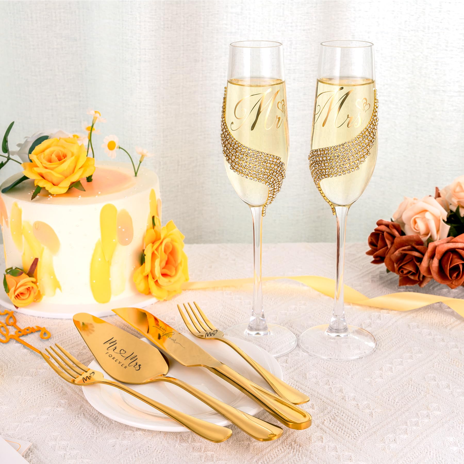 VARLKA Wedding Cake Knife and Server Set, Gold Mr and Mrs Champagne Flutes and Cake Cutting Set for Wedding Bridal Shower Gifts (Gold)