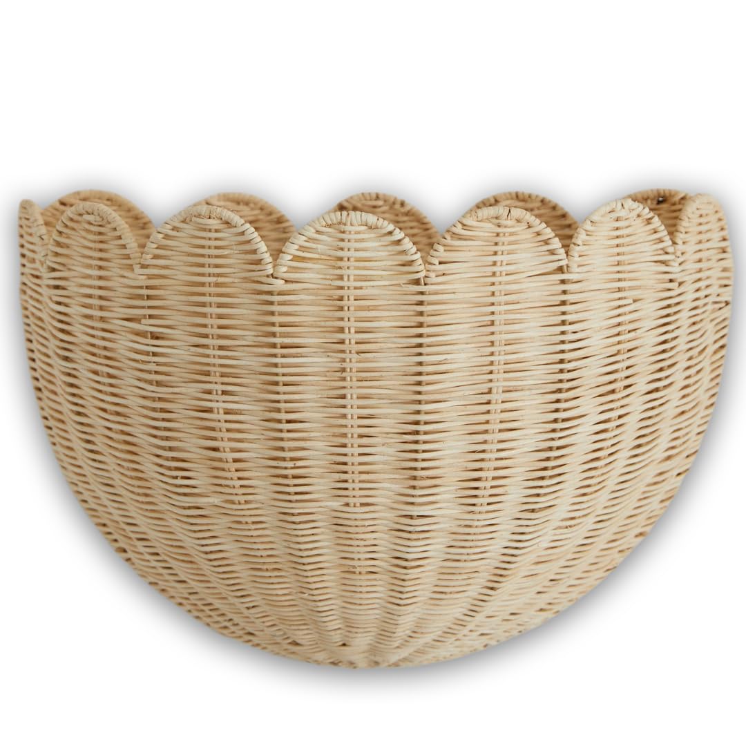 BEBE BASK Scalloped Wicker Wall Basket - Hand Woven Scalloped Basket – Scalloped Décor Wall Hanging Baskets – 16 x 10 x 7 In - Hanging Wall Basket