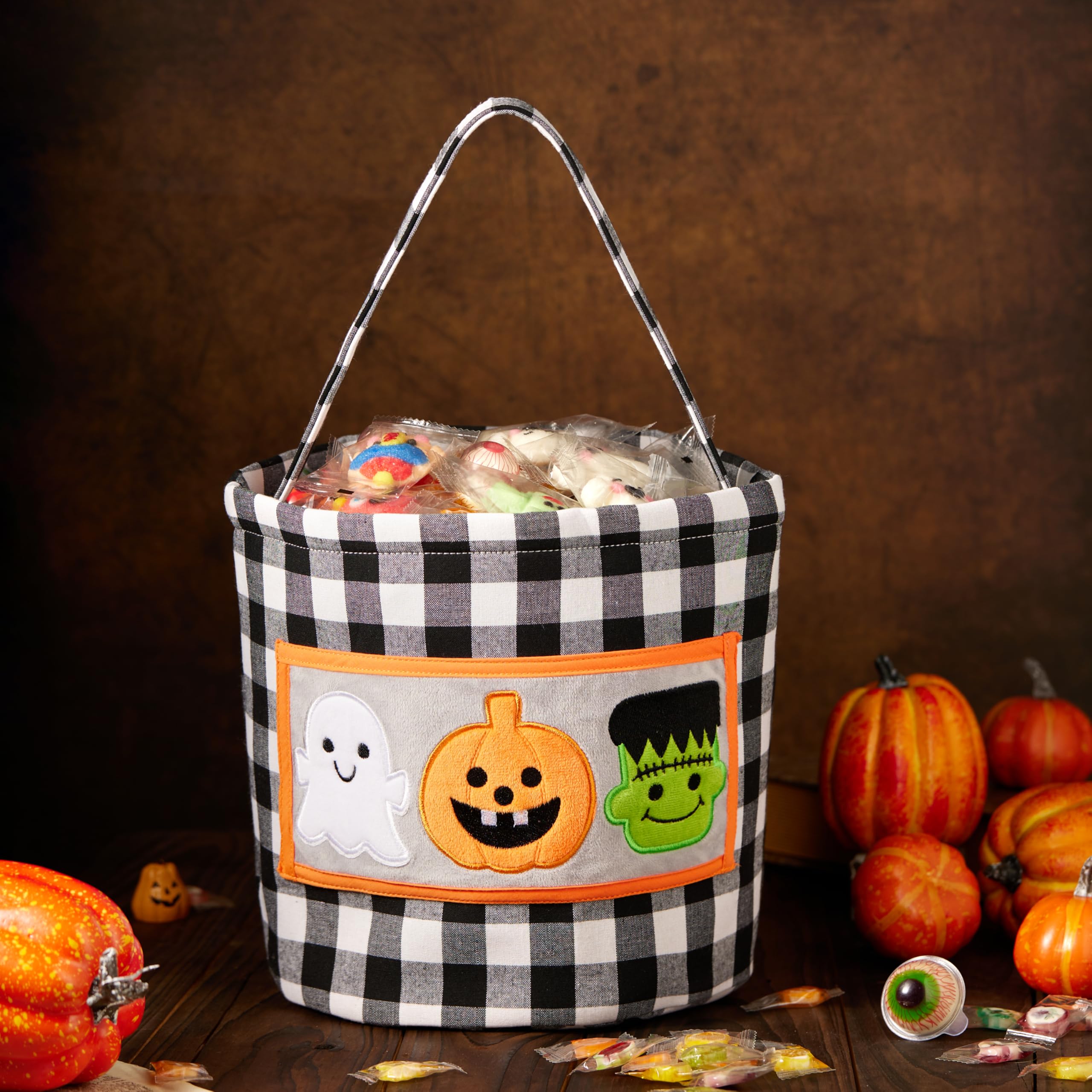 Ouksma Halloween Trick or Treat Basket, Checkered Fabric Tote with Embroidered Ghost, Pumpkin, Frankenstein for Halloween Party, Candy Collection and Decorations (Black Checkered)