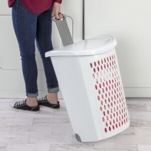 SeaQily Ultra Wheeled Design Clothes Laundry Basket, Mind Reader Basket Collection，135 Liter （20 1/8" x 15 3/8" x 26 3/4"）Capacity, Laundry Hamper White Lid & Base w/Plastic Handle & Wheels,1-Pack