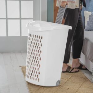 SeaQily Ultra Wheeled Design Clothes Laundry Basket, Mind Reader Basket Collection，135 Liter （20 1/8" x 15 3/8" x 26 3/4"）Capacity, Laundry Hamper White Lid & Base w/Plastic Handle & Wheels,1-Pack