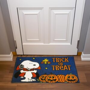 Peanuts Halloween Accent Rug, Polyester with Latex Backing, 17" x 28" (Vampire)