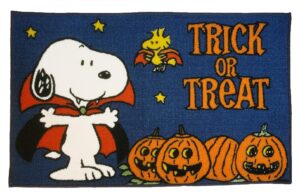 peanuts halloween accent rug, polyester with latex backing, 17" x 28" (vampire)