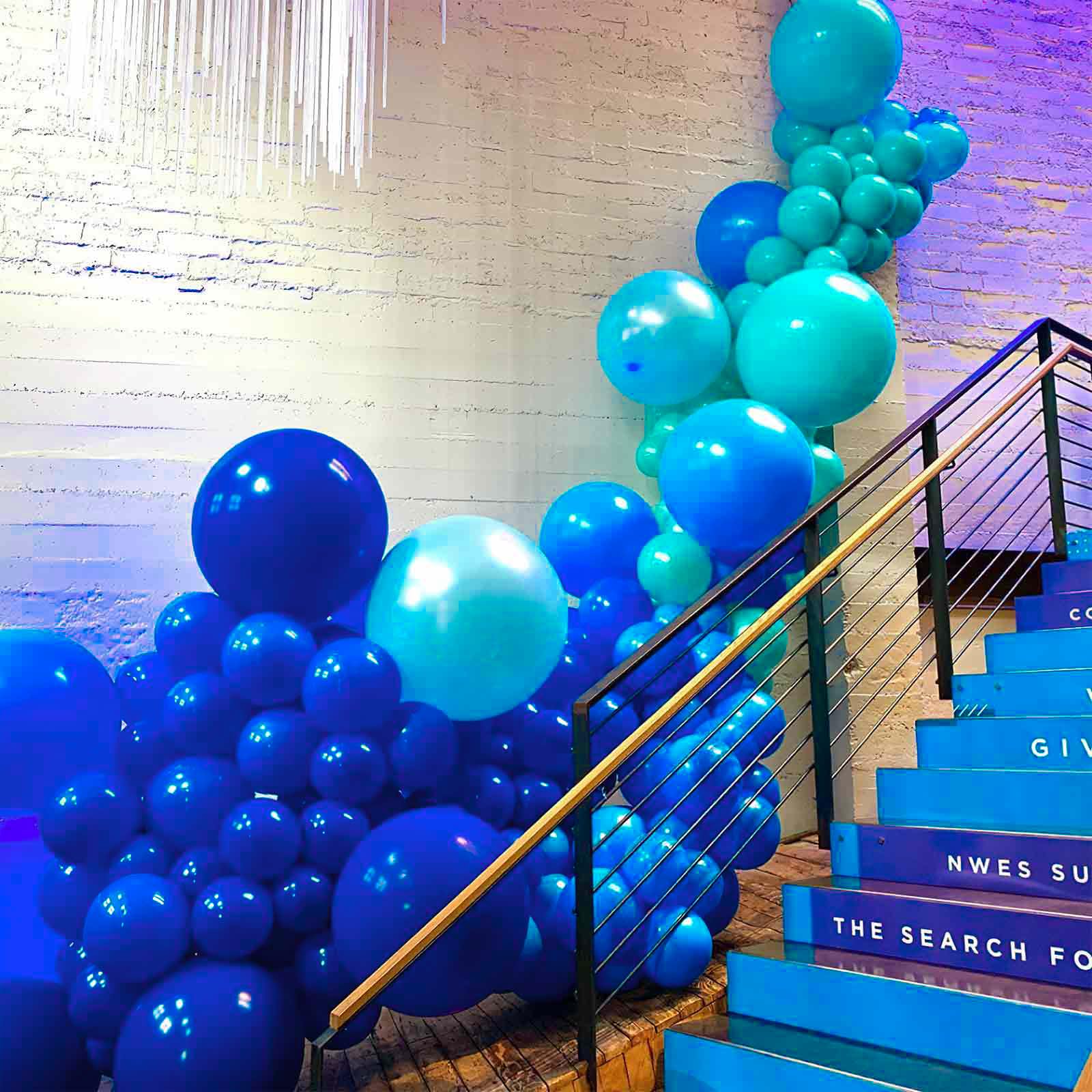 PartyWoo Royal Blue Balloons 155 pcs Blue Balloons Different Sizes Pack of 18 12 10 5 Inch Dark Blue Balloon Arch Kit Balloon Garland for Birthday Graduation Baby Shower Party Decorations Blue-Y59