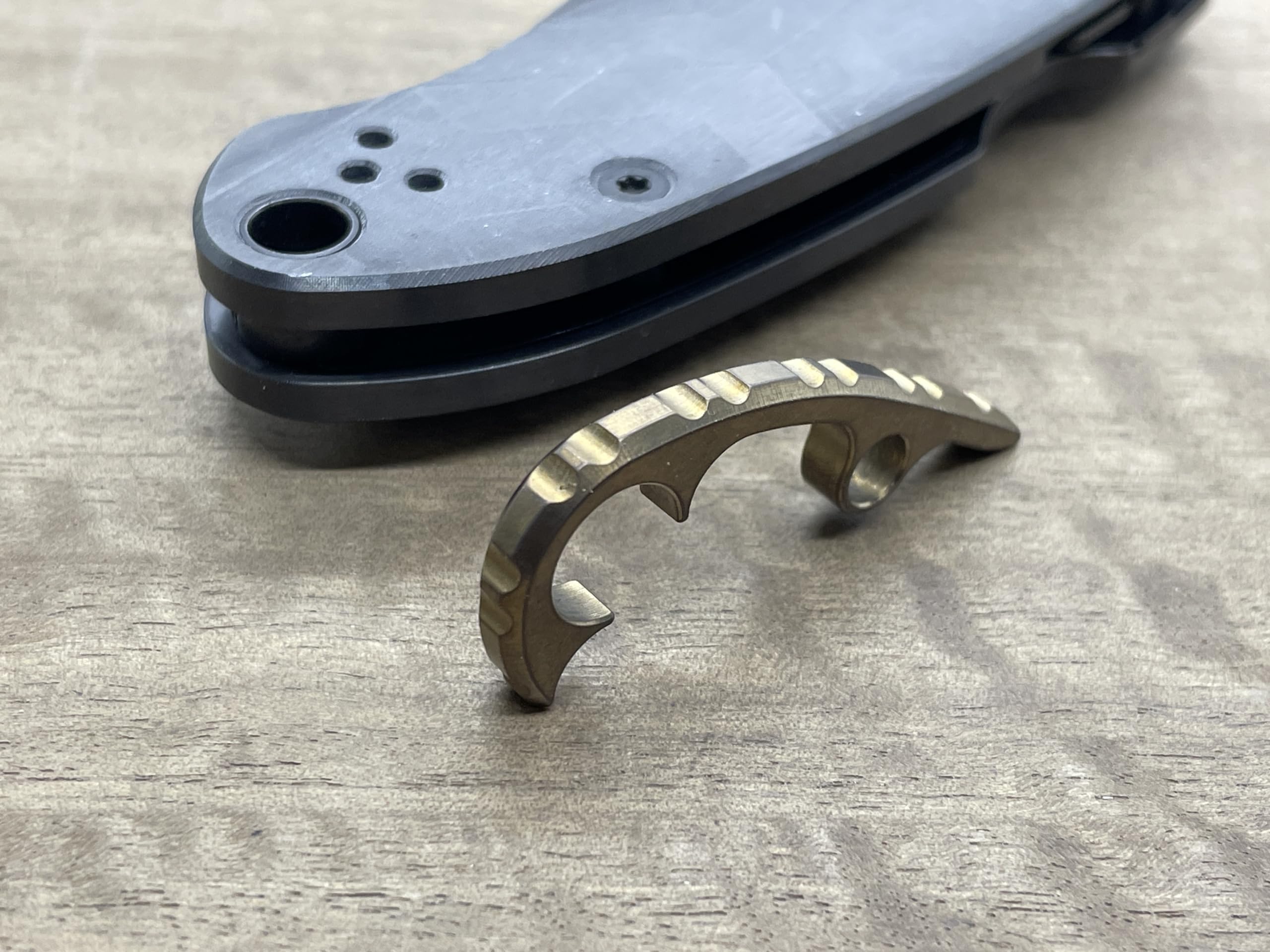 Metonboss Tumbled Bronze ano Titanium Gear BACKSPACER for Spyderco PARA 3