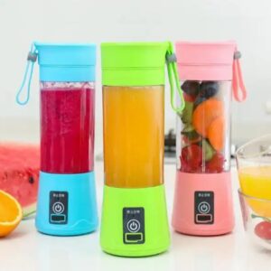 Freindly Trade,Portable Blender, Personal Size Blender for smoothies, juice and Shakes, Mini Blender with powerful motor, rechargeable battery, 4 blades, for home, travel, outdoors, office