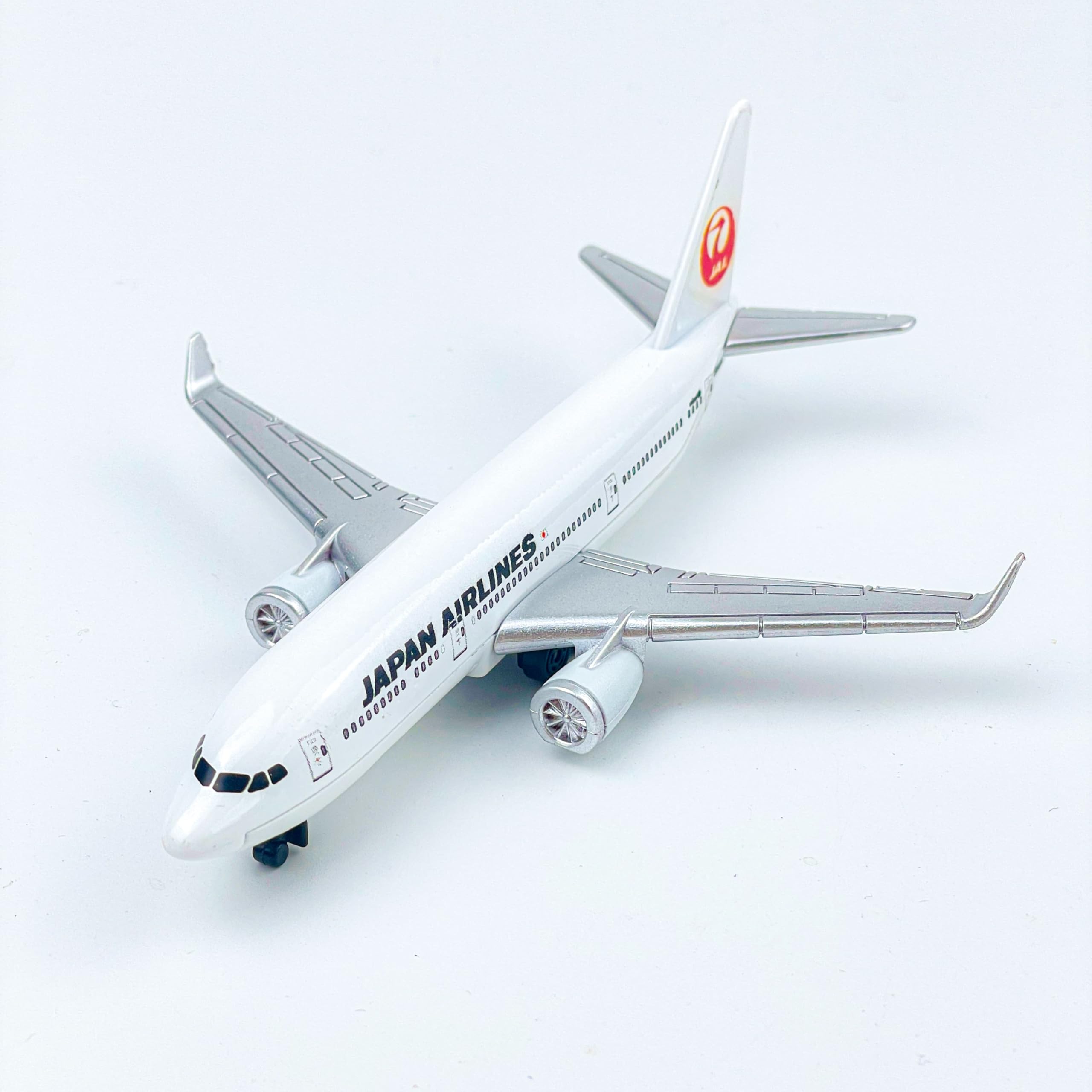 AVIAMUSE Japan Airplane Model, Die-cast Single Planes Model Airplanes Aircraft Suitable for Collection