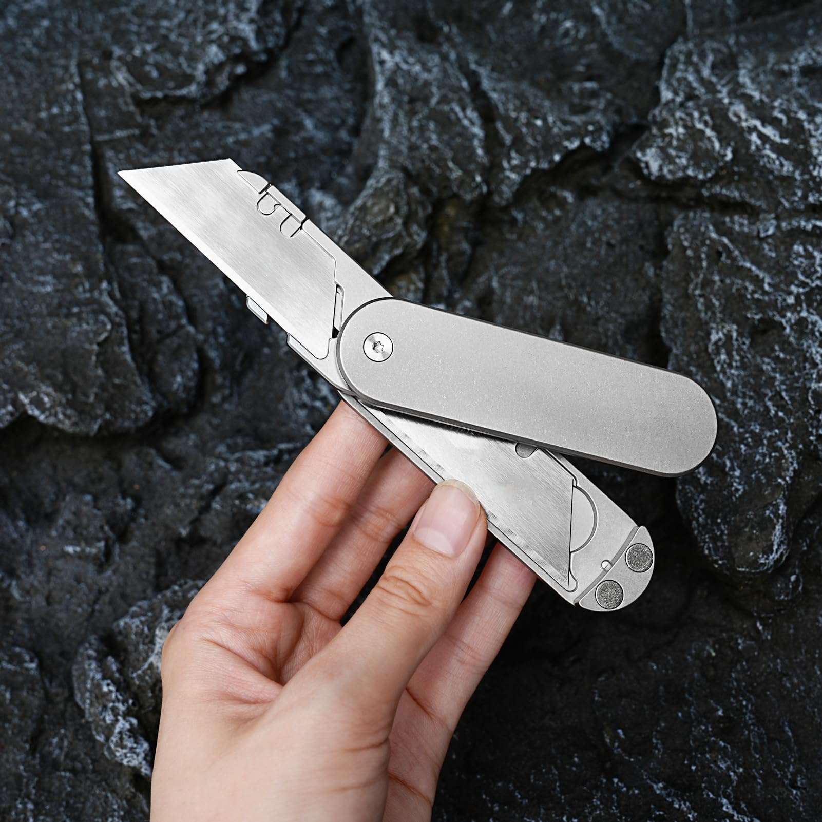 ainhue A33 Unique Deployment Titanium Alloy Pocket Utility Knife, 10pcs Replaceable Blades, 3.3 inches Handles with Pocket Clip, Heavy Duty Box Cardboard Cutter