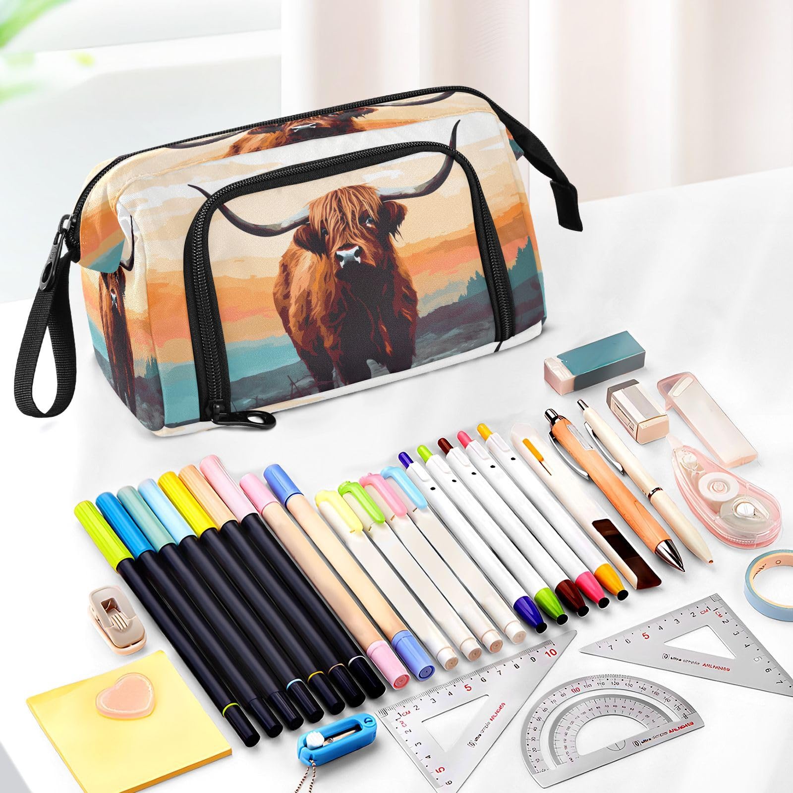 Emelivor Scotish Highland Cow Pencil Case Large Capacity Pencil Pouch Bag with Compartmens Pen Bag Case with Zipper Stationery Bag Pencil Organizer for College School Supplies Office Kids