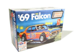 amt 1969 ford falcon modified stocker 1:25 scale model kit