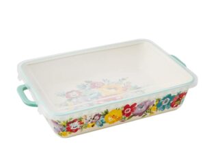 generic pioneer woman ceramic 9x13 baker with lid and 1 kitchen towel., floral