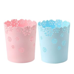 KUYYFDS Plastic Trash Can Hollow Flower Wastepaper Basket Round Lidless Garbage Container Bin Pink for Home