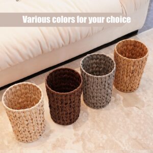 PINXIURY Wicker Waste Basket, Bathroom Trash Can, Small Round Trash Basket, Handwoven Trash Can Rubbish Basket for Bathroom, Bedroom, Home and Offices (Coffee)