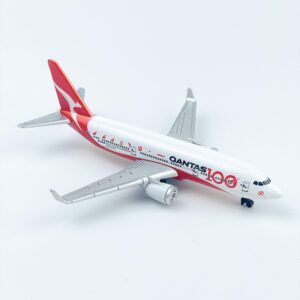 AVIAMUSE Qantas Model Airplane, Die-cast Single Planes Model Aircraft Suitable for Collection & Christmas and Display