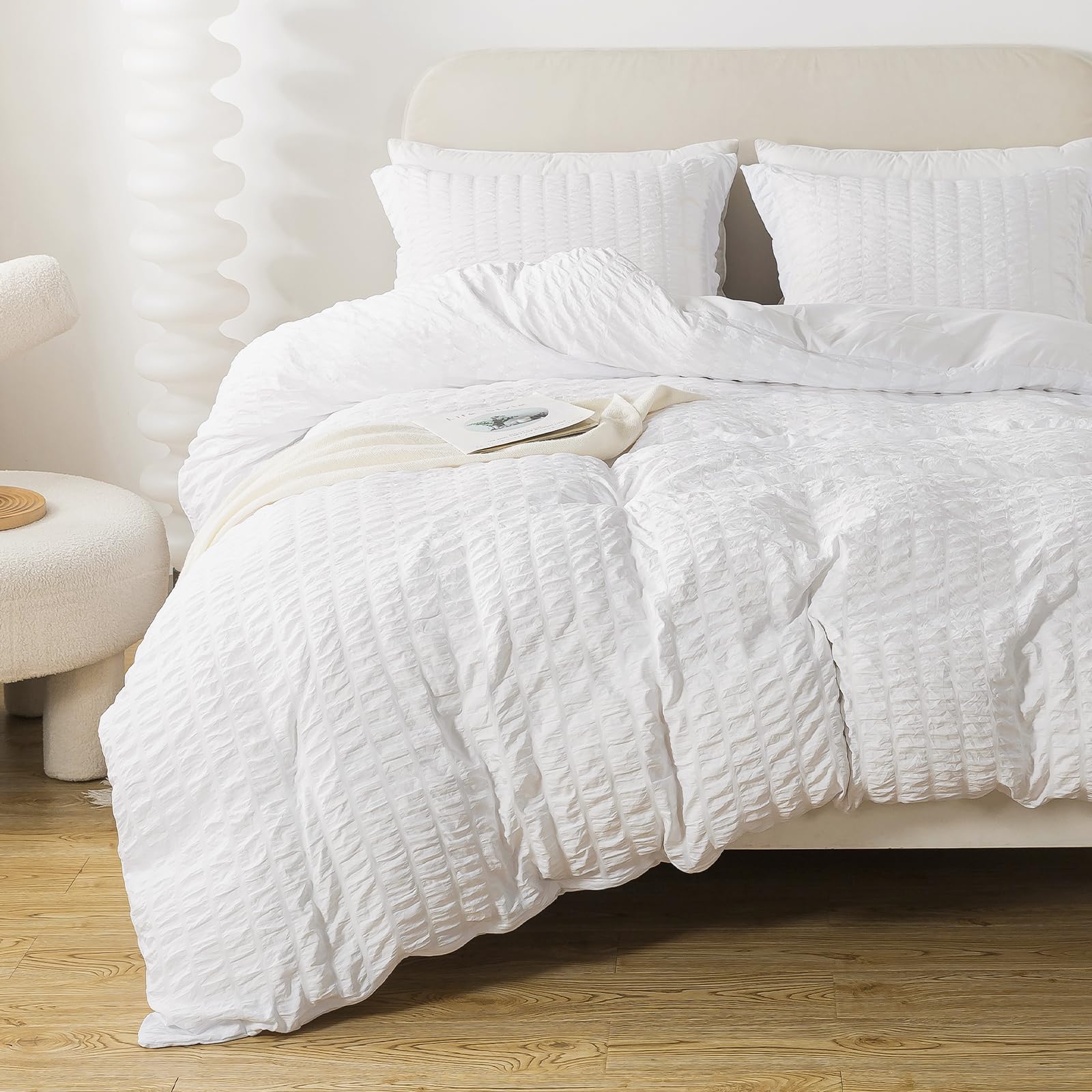 HYLEORY White Duvet Cover Queen Size, 3 Pieces (1 Duvet Cover + 2 Pillow Cases) Soft Washed Microfiber Duvet Cover Seersucker Duvet Cover Set with Zipper Closure and Corner Ties for All Seasons