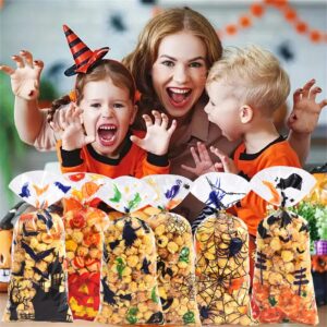 Lodeihoo Halloween Candy Bags Treats Bags, 100 PCS Halloween Plastic Clear Candy Bags 6 Styles with 100 PCS Twists for Snacks Candy Cookies Packing Halloween Party Favors