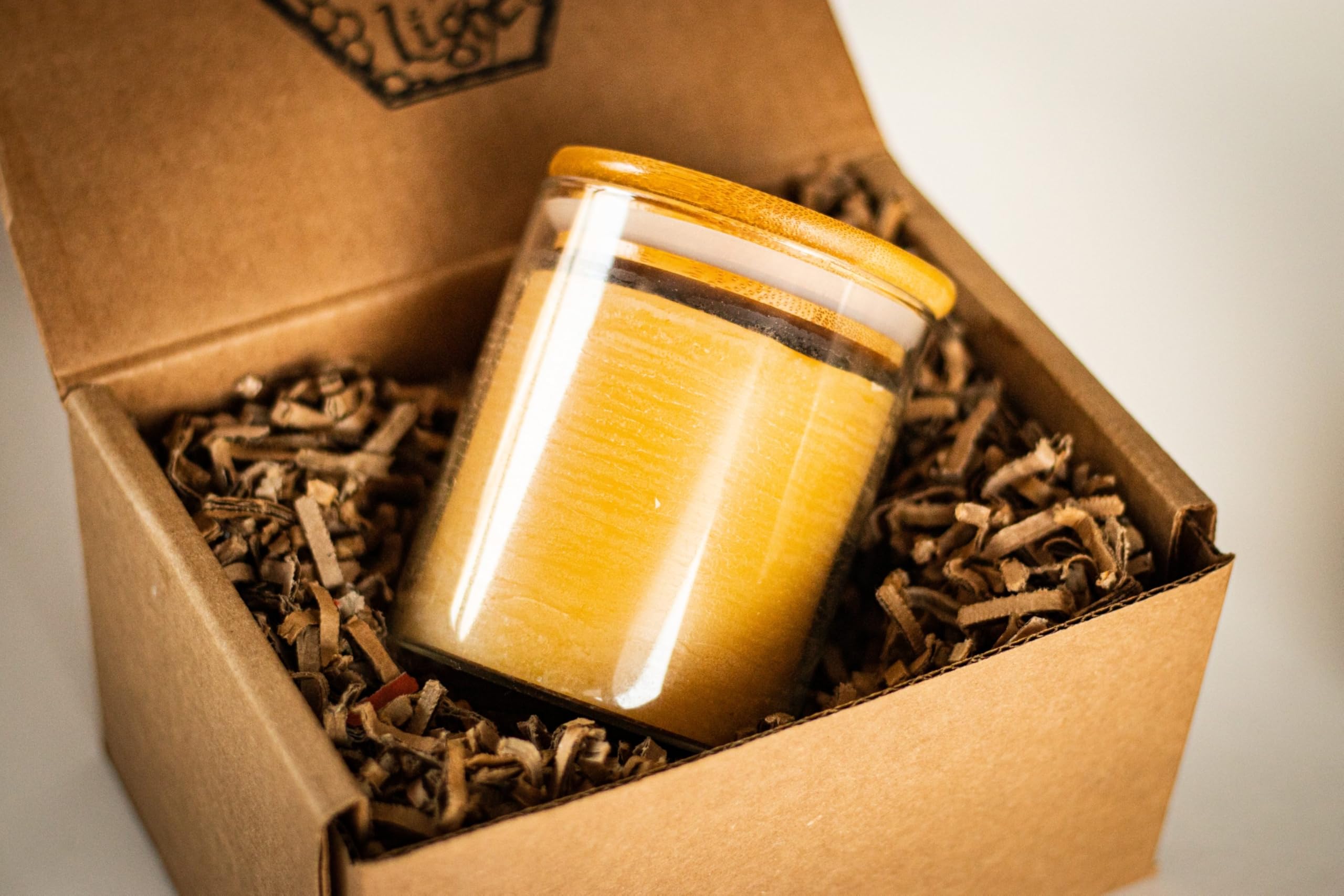 BeeTheLight Beeswax Jar Candle - 100% Pure USA Bees Wax in Glass Container - All Natural Light Honey Scent