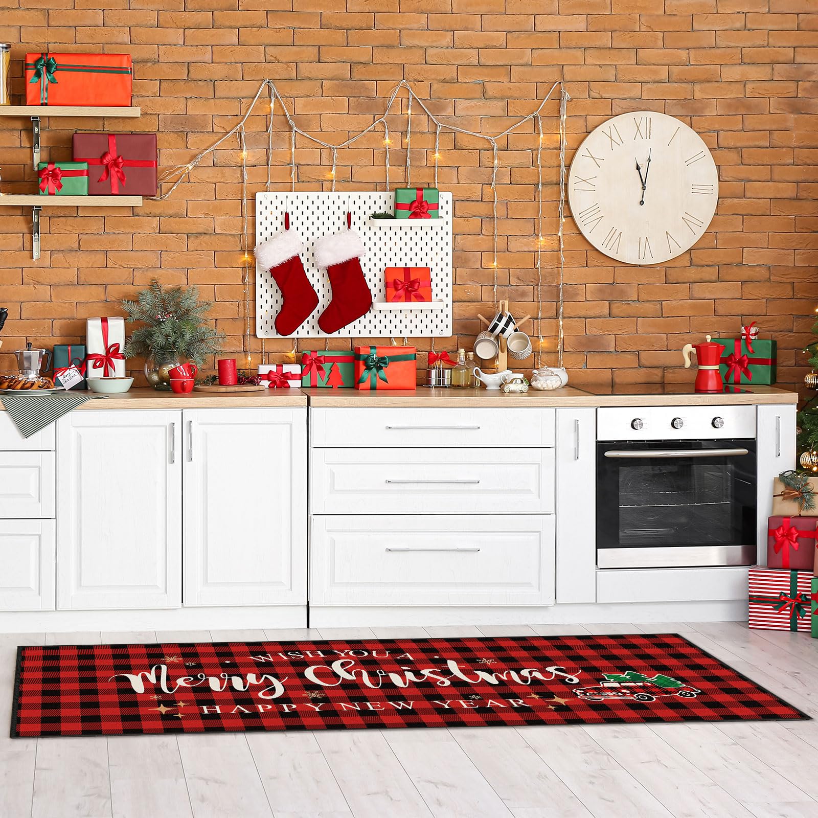 Dintszyayue Christmas Hallway Runner Rug 2'x6' Non Slip Washable Kitchen Runner Rugs Floor Carpet Runner for Hallway Entryway (Red)