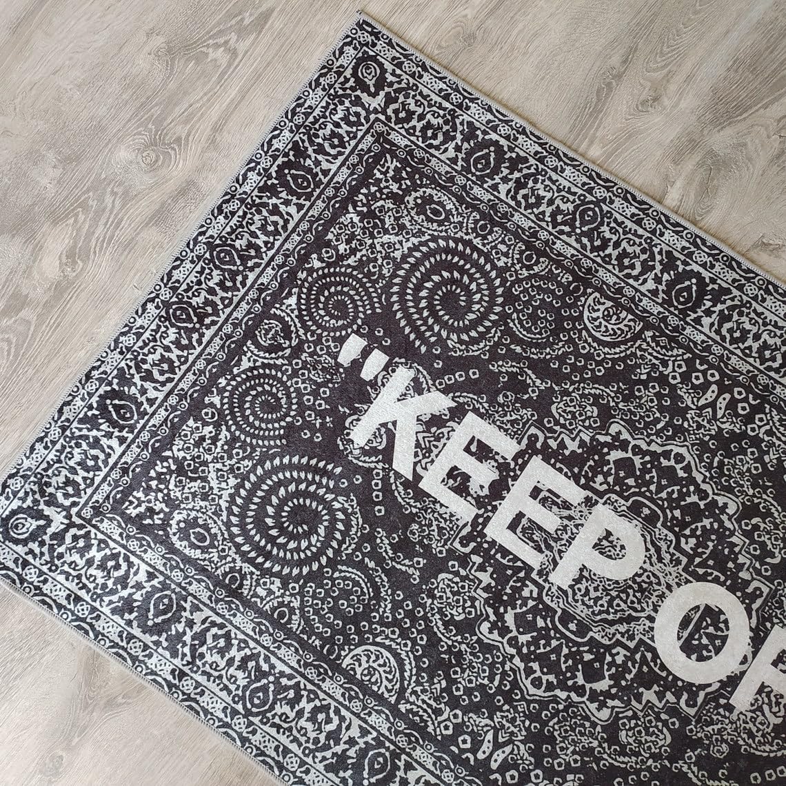 Generic The Got Em, Gotem, Gotem Decor, Fashion Rug, Streetwear Decor, Cool Decor Rug, Shoeshead rug, Home decor, Young Room Rug, GotEm Carpet, 2.6 x 3.9 feet, Colourful