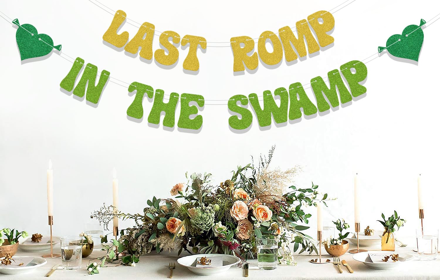 Last Romp in The Swamp Banner,Swamp Theme Party Decor,Bachelorette Party Decorations,Funny Swamp Bridal Shower Party Decor Supplies Gold & Green