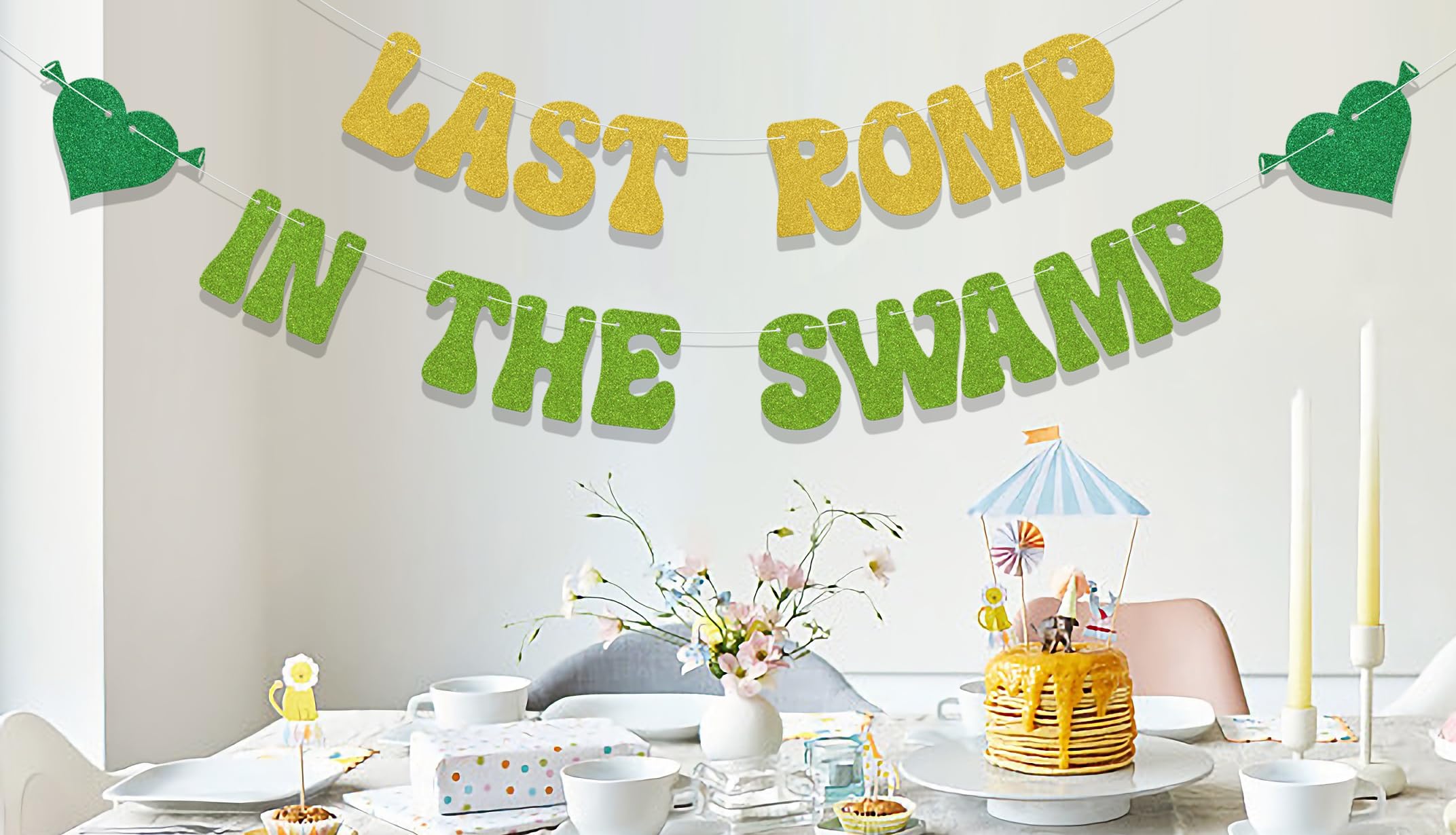 Last Romp in The Swamp Banner,Swamp Theme Party Decor,Bachelorette Party Decorations,Funny Swamp Bridal Shower Party Decor Supplies Gold & Green