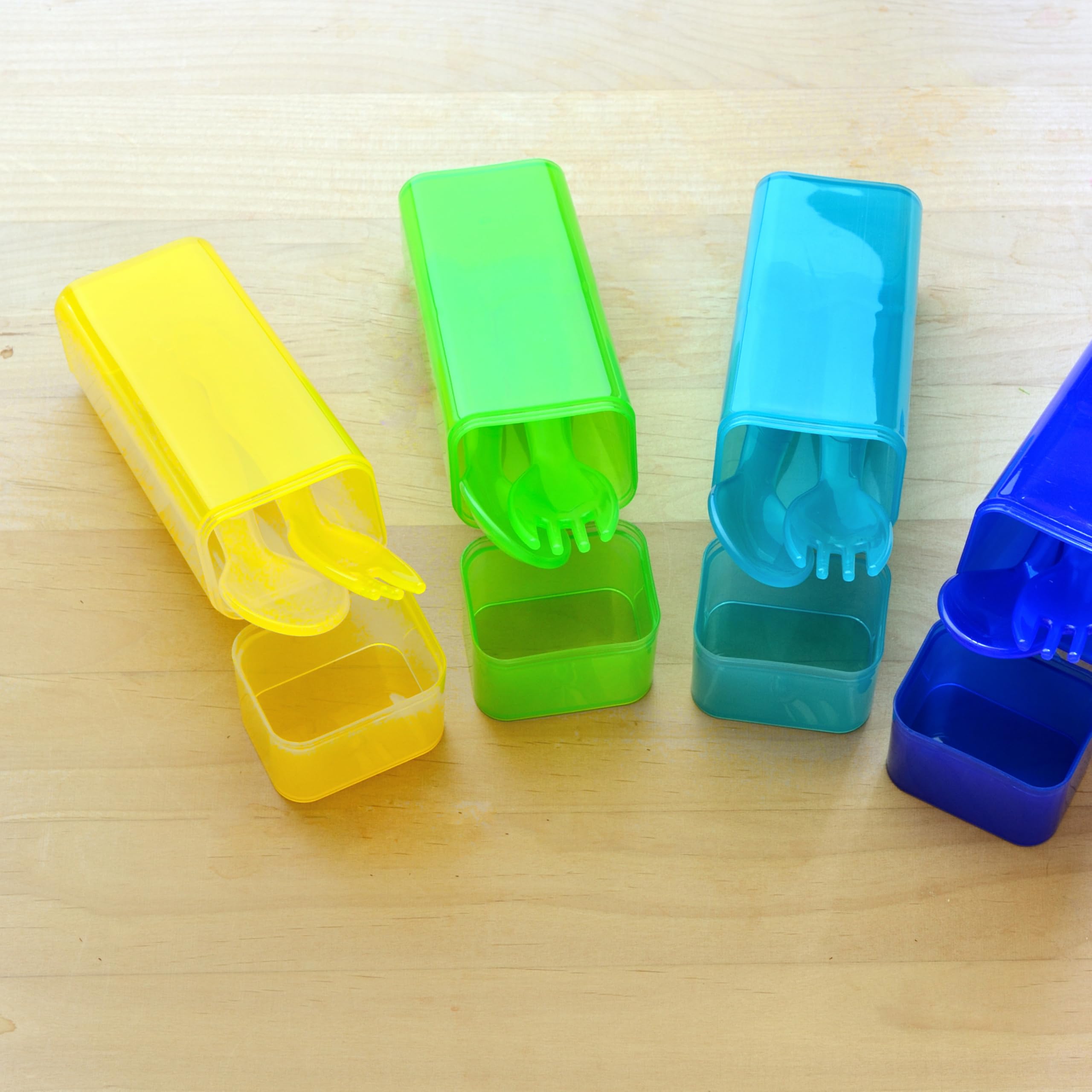 Youngever 6 Pack Plastic Toddler Utensils with Case, Plastic Kids Forks Kids Spoons, Large Size, Top Dishwasher Safe, Set of 6 in 6 Rainbow Colors