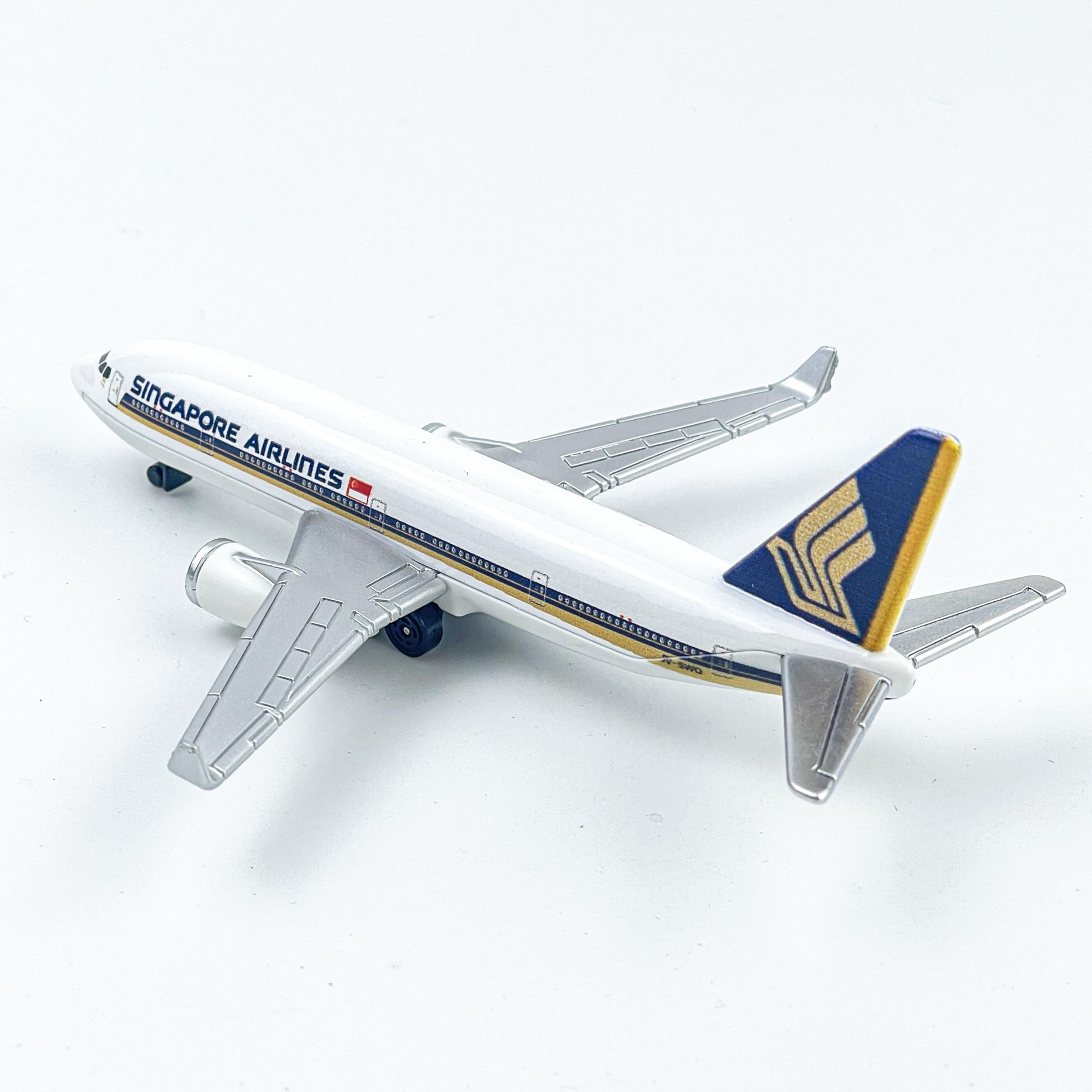 AVIAMUSE Singapore Airplane Model, Single Plane Die-cast Model Airplanes Planes Aircraft Suitable for Collection & Christmas, Birthday Gifts