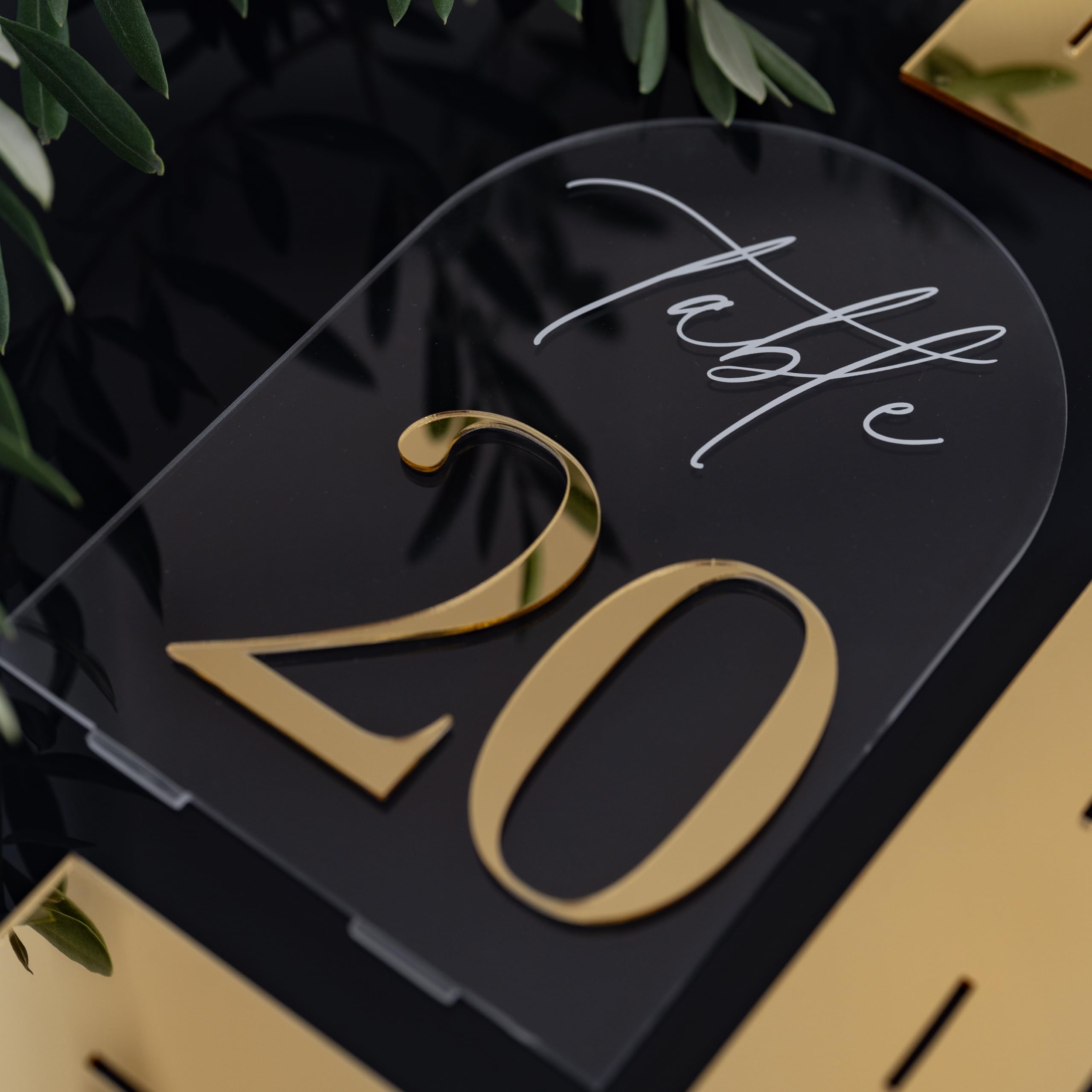 Acrylic Wedding Table Numbers 1-20 w/Stand, 5 x 7” Elegant Gold Table Numbers 1-20, Durable & Thick Table Number Signs, Acrylic Table Numbers 1-20 for Reception, Birthdays, Anniversary & More