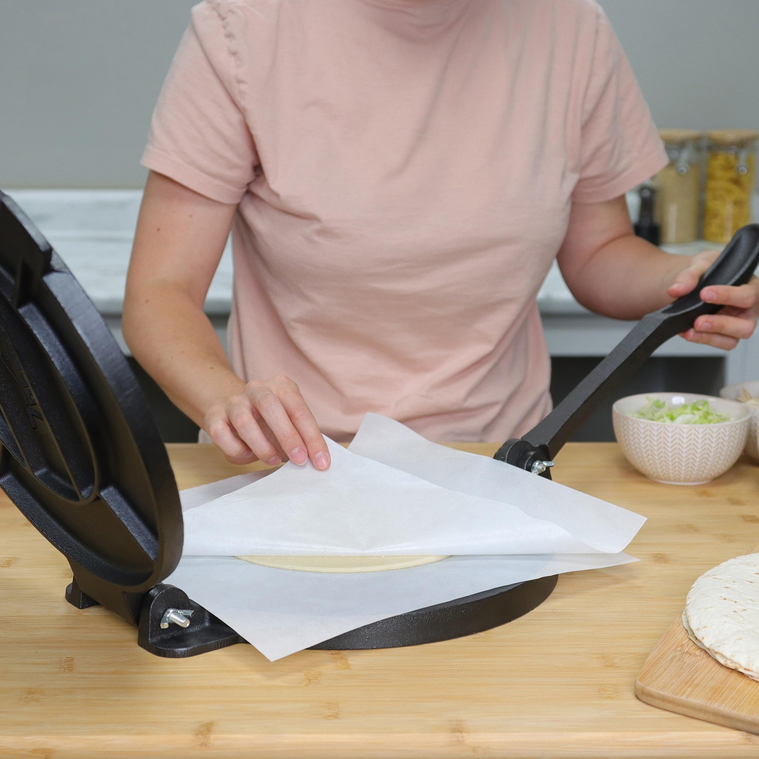 7Penn Tortilla Press 12 inch - Cast Iron Manual Roti Maker Dough Press for Corn Tortillas, Tamales, Chapati, Naan Bread, Pizza Dough with 50 Parchment Paper Sheets